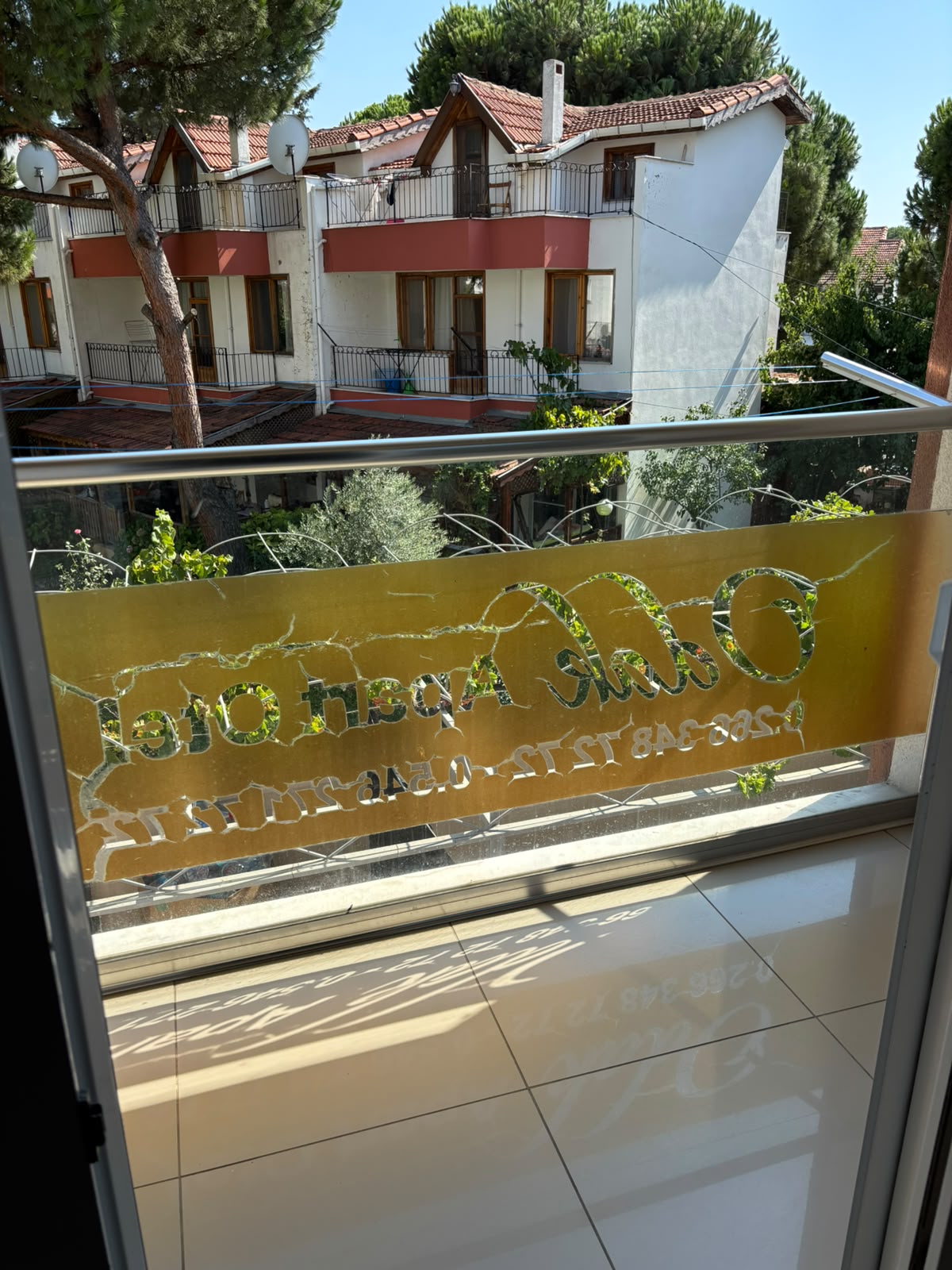 1. kat 1+1 balkonlu daire — balkon manzarası